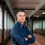 Herr Wolfgang Kreutzer ist Senior Projektleiter und Teamleiter Österreich bei blu donau atelier damböck GmbH